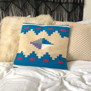 NWOT Kilim pillow cover